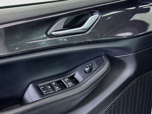 Used 2023 Jeep Grand Cherokee Altitude image 15