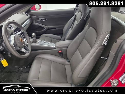 Used 2024 Porsche 718 Cayman RWD image 21