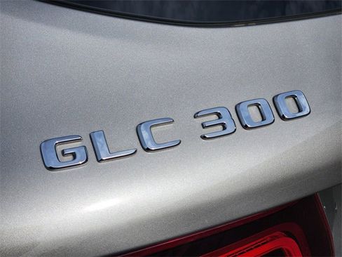 Certified 2021 Mercedes-Benz GLC 300 4MATIC image 16