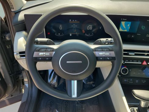 New 2026 Hyundai Tucson SEL image 24