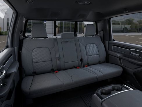 New 2026 RAM 1500 4x4 Crew Cab image 15