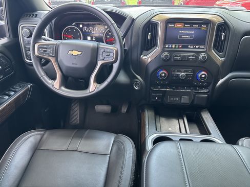 Used 2023 Chevrolet Silverado 2500 High Country AWD/4WD image 23