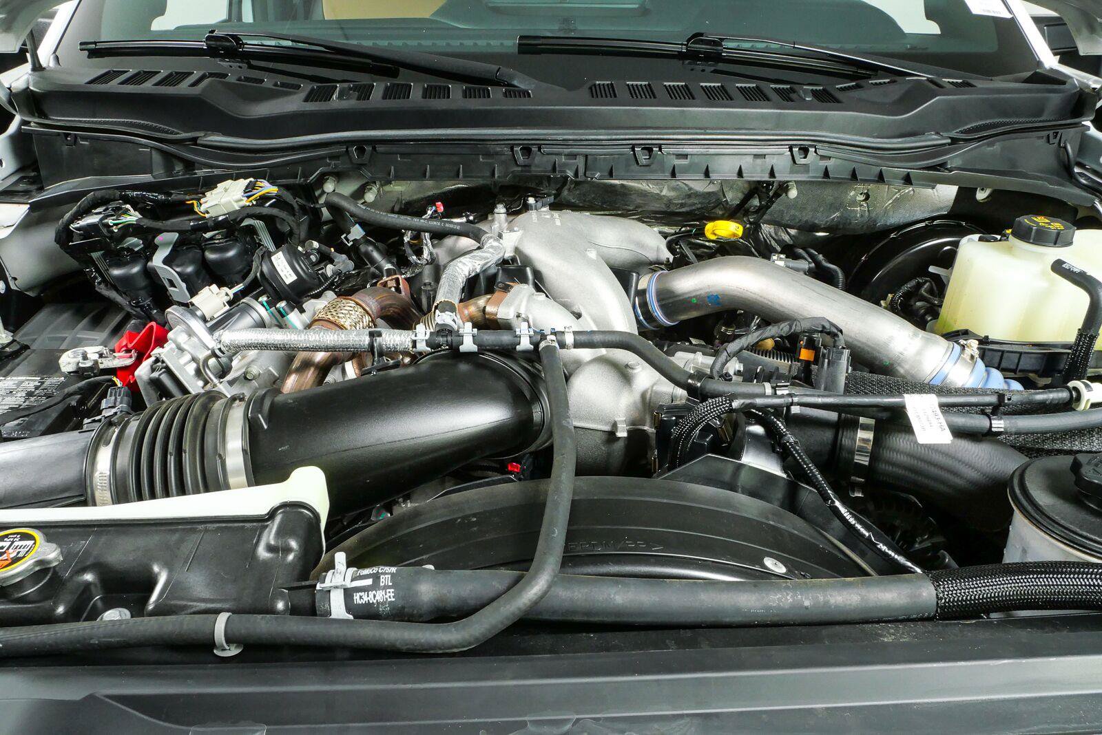 Used 2024 Ford F250 Lariat w/ Chrome Package AWD/4WD image 34