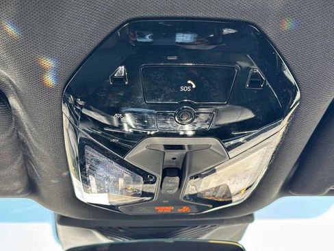 Used 2025 BMW 740i xDrive AWD/4WD image 20