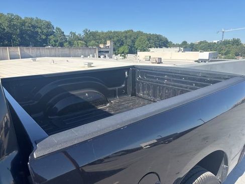 Used 2017 RAM 1500 Sport w/ Black Ram 1500 Sport Group AWD/4WD image 5