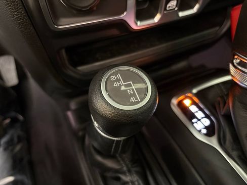 New 2026 Jeep Gladiator Sport AWD/4WD image 28