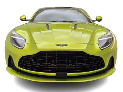 Used 2024 Aston Martin DB12 Coupe RWD image 2