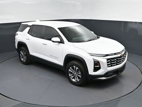 New 2026 Chevrolet Equinox LT w/ Safety and Technology Package image 37