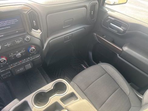 Used 2020 Chevrolet Silverado 1500 LT Trail Boss w/ Convenience Package image 12