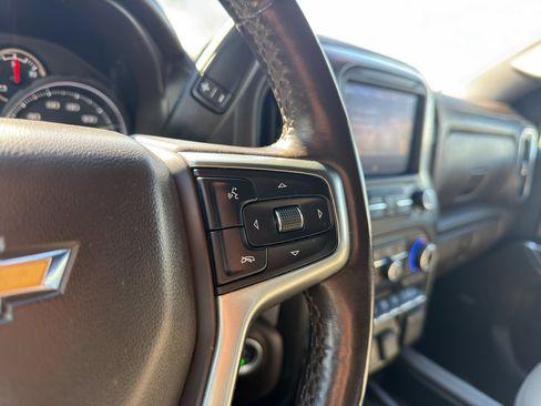 Used 2021 Chevrolet Silverado 1500 LTZ AWD/4WD image 11