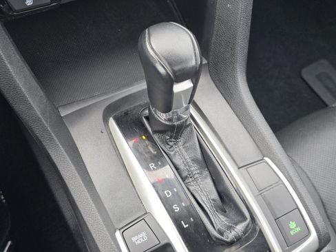 Used 2020 Honda Civic EX-L image 27
