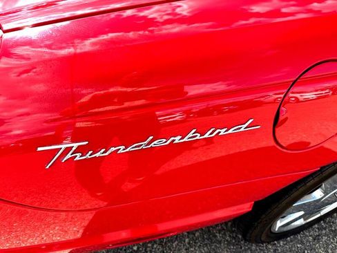 Used 2003 Ford Thunderbird Deluxe image 28