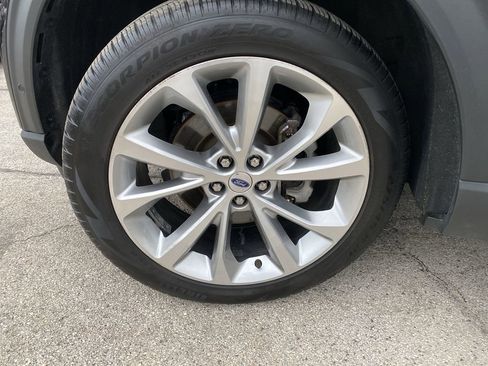 Used 2021 Ford Explorer Platinum w/ Equipment Group 601A image 52