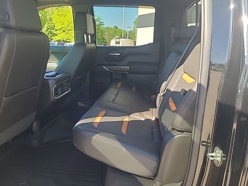 Used 2020 GMC Sierra 1500 AT4 w/ AT4 Premium Package AWD/4WD image 18