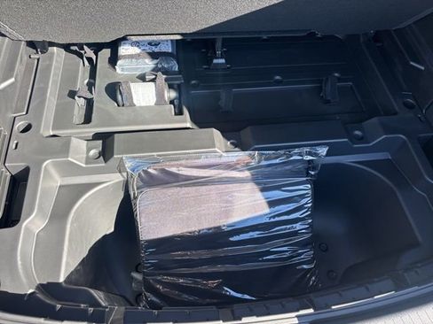 New 2026 Chevrolet Equinox EV LT w/ Comfort Package image 21