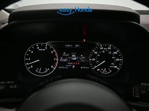 Used 2022 Nissan Rogue SV FWD image 9