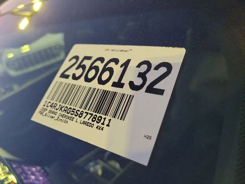 New 2025 Jeep Grand Cherokee L Altitude image 22