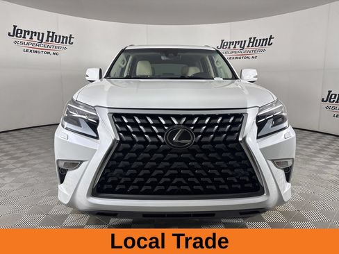 Used 2021 Lexus GX 460 Premium w/ Premium Package AWD/4WD image 3
