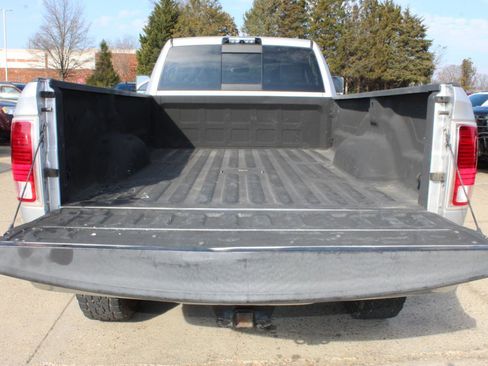 Used 2016 RAM 2500 Laramie w/ Convenience Group image 18