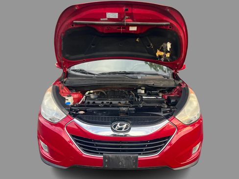 Used 2012 Hyundai Tucson Limited w/ Premium Pkg FWD image 13