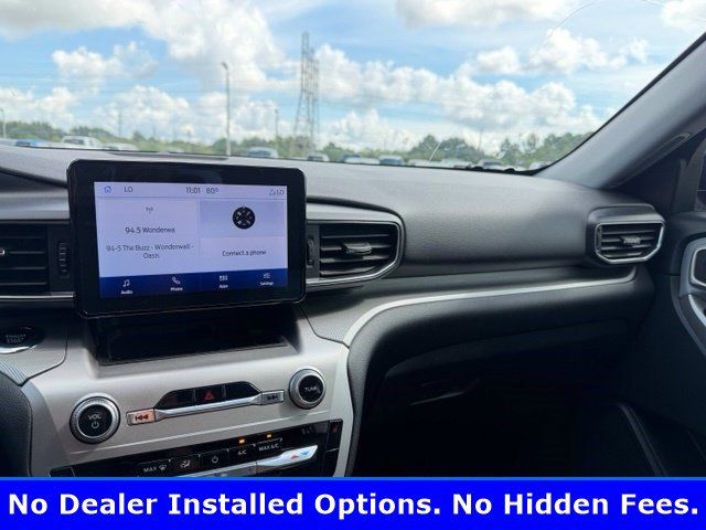 Used 2022 Ford Explorer XLT w/ Equipment Group 202A RWD image 7