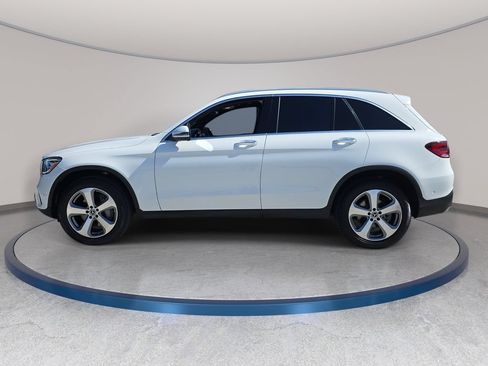 Used 2022 Mercedes-Benz GLC 300 image 9