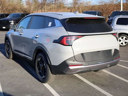 New 2026 Kia Sportage EX image 6