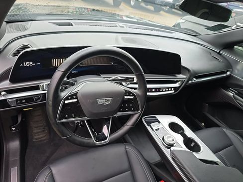 Used 2024 Cadillac Lyriq Tech w/ Driver Assist Package AWD/4WD image 3