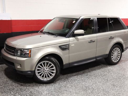 Used 2011 Land Rover Range Rover Sport HSE AWD/4WD image 18