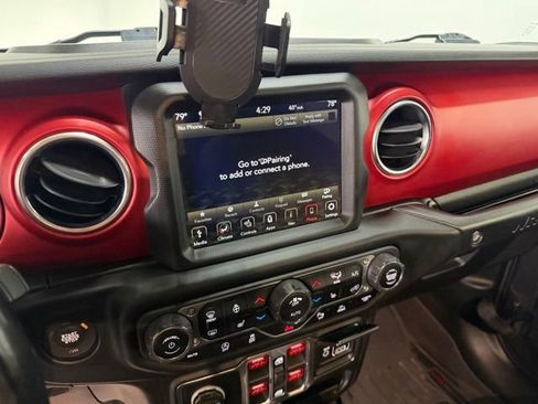 Used 2021 Jeep Wrangler Unlimited Rubicon w/ Uconnect 4C Nav & Sound Group AWD/4WD image 22