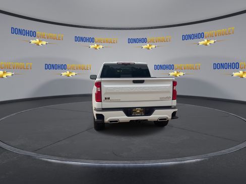 New 2026 Chevrolet Silverado 1500 High Country AWD/4WD image 10