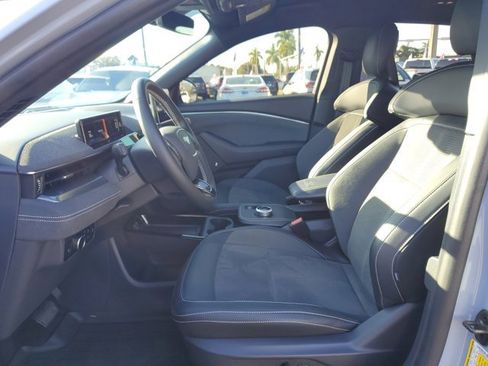 Certified 2024 Ford Mustang Mach-E GT image 13