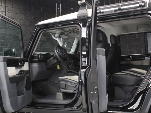 Used 2024 INEOS Grenadier AWD/4WD image 34