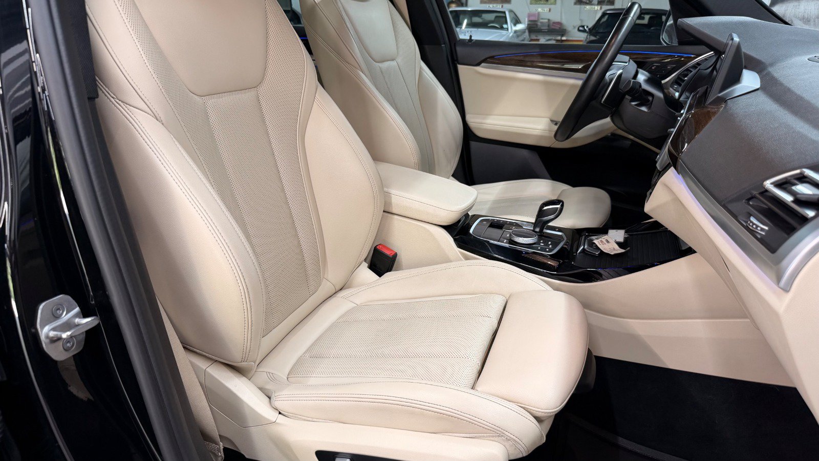 Used 2022 BMW X3 xDrive30i w/ Convenience Package AWD/4WD image 32