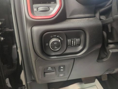 Used 2019 RAM 1500 Rebel w/ Rebel Level 2 Equipment Group AWD/4WD image 17