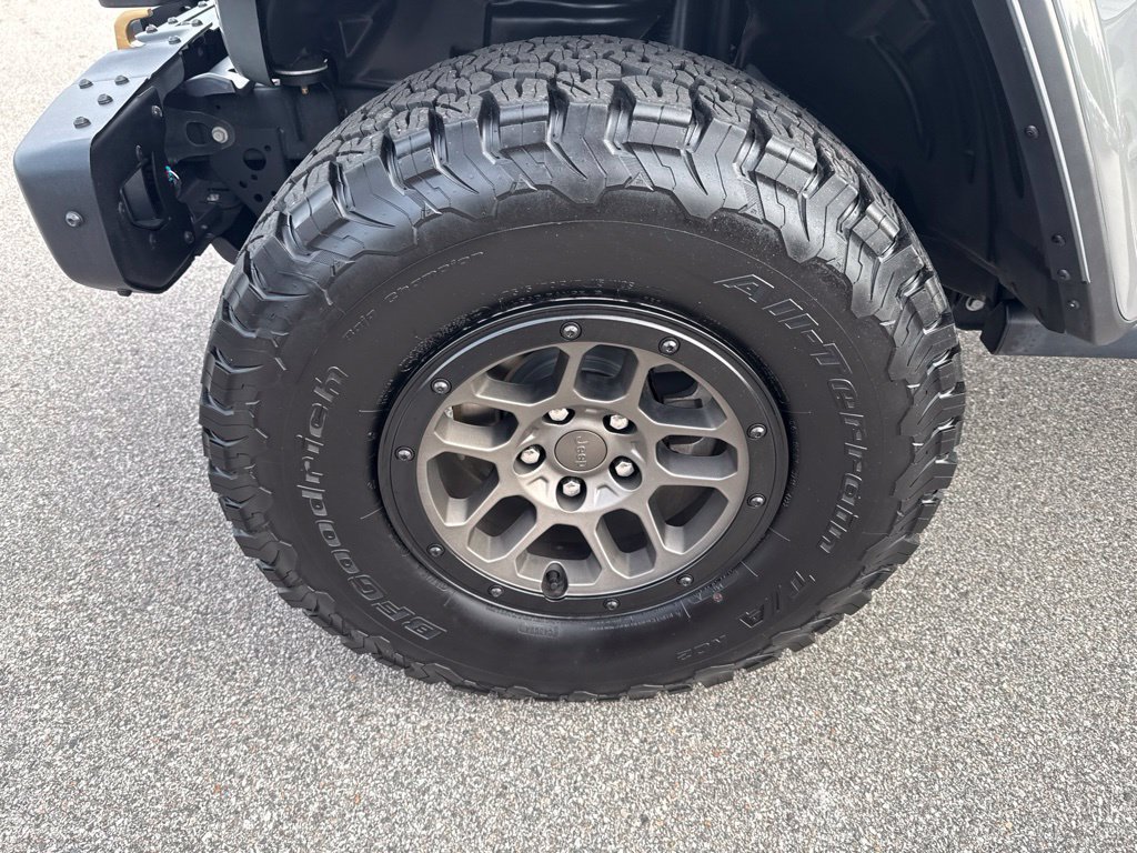 Certified 2023 Jeep Wrangler Unlimited Rubicon 392 w/ Xtreme Recon 35" Tire Package AWD/4WD image 9