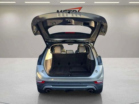 Used 2017 Lincoln MKC Reserve image 17