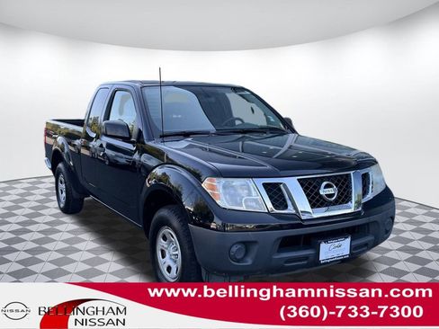 Used 2015 Nissan Frontier S image 1