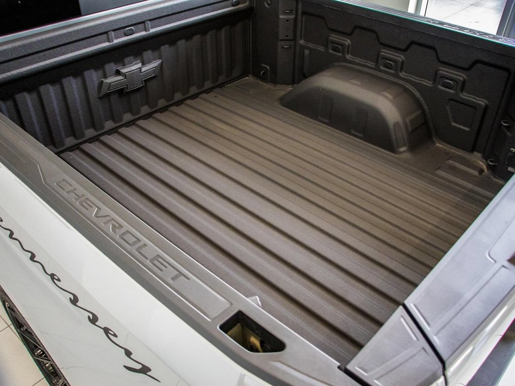 New 2025 Chevrolet Silverado 1500 RST w/ Convenience Package II AWD/4WD image 74