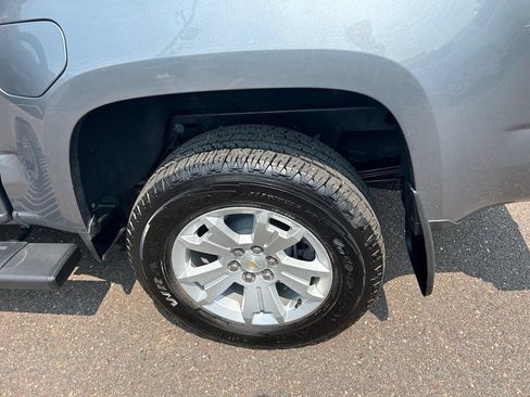Used 2022 Chevrolet Colorado LT w/ Luxury Package AWD/4WD image 40