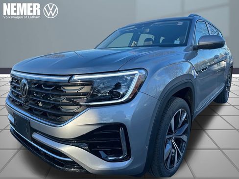 New 2026 Volkswagen Atlas SEL Premium R-Line image 1