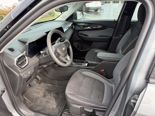 Used 2024 Chevrolet TrailBlazer LS FWD image 7