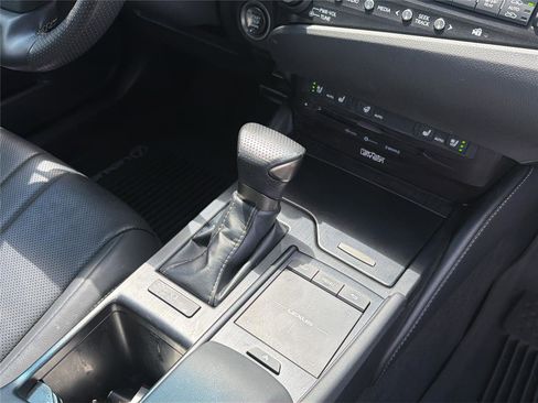 Used 2019 Lexus ES 350 F Sport w/ Accessory Package FWD image 28