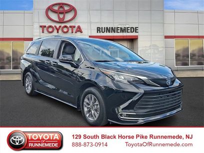 Certified 2024 Toyota Sienna XLE