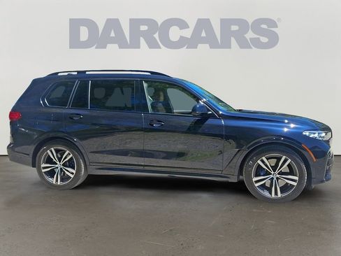 Used 2022 BMW X7 xDrive40i w/ M Sport Package AWD/4WD image 7