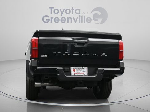 Used 2025 Toyota Tacoma SR5 RWD image 11