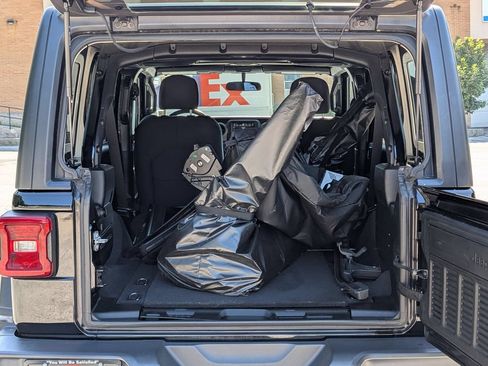 Used 2020 Jeep Wrangler Unlimited Sport S AWD/4WD image 6