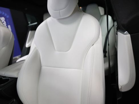 Used 2017 Tesla Model S 100D image 25