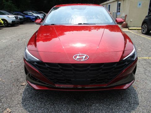 Used 2022 Hyundai Elantra Limited FWD image 24