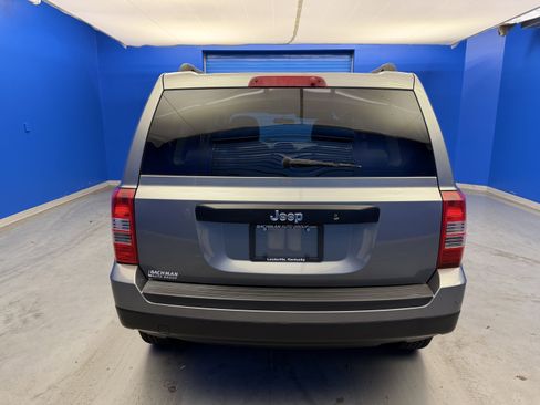 Used 2012 Jeep Patriot Sport FWD image 6